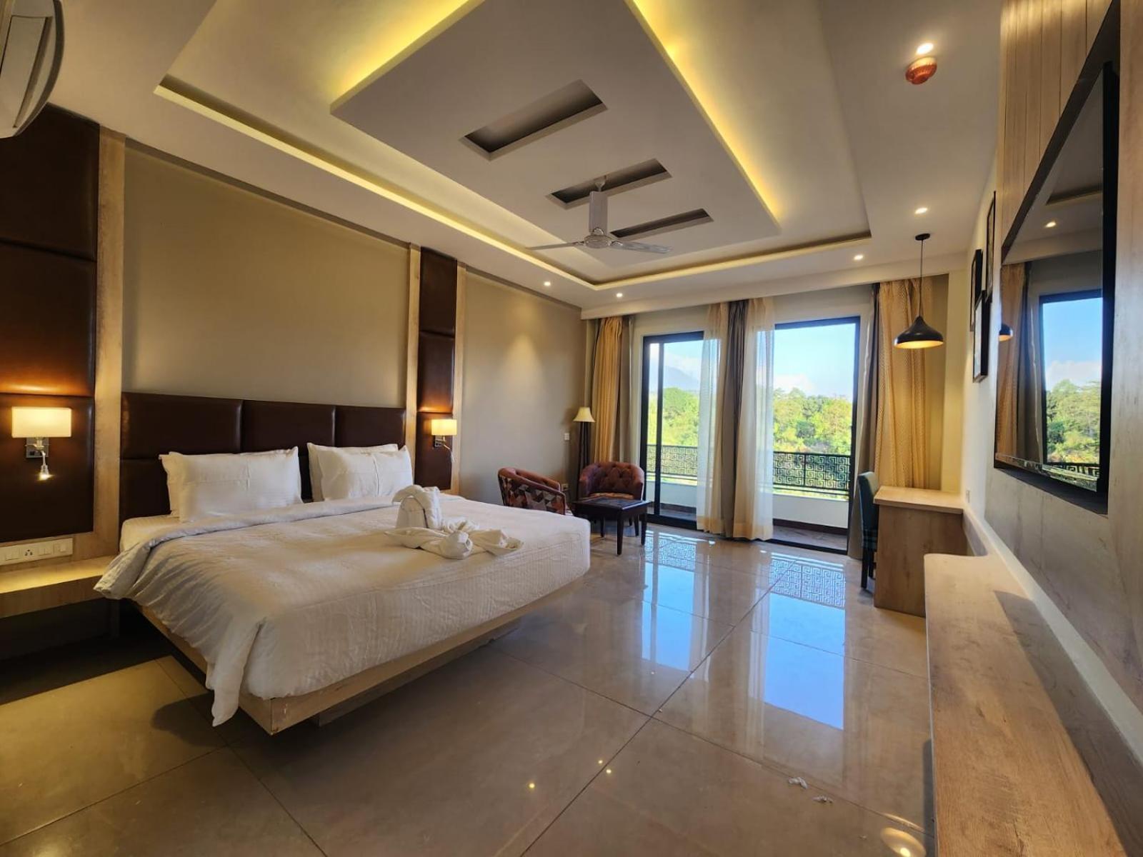 Aachman River And Valley View Resort Dharamshala - A Riverside Resort With Balcony View Eksteriør billede