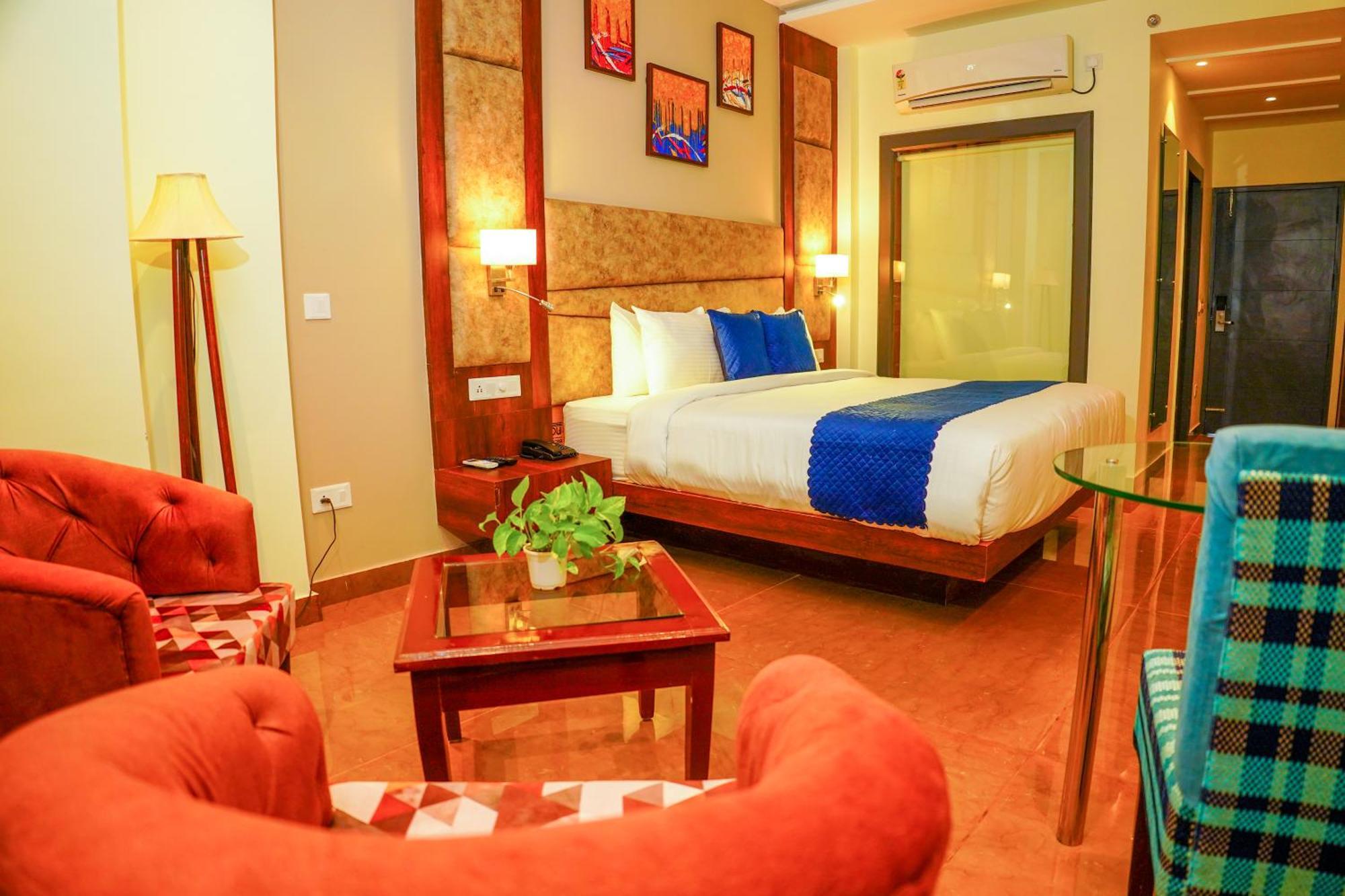 Aachman River And Valley View Resort Dharamshala - A Riverside Resort With Balcony View Eksteriør billede