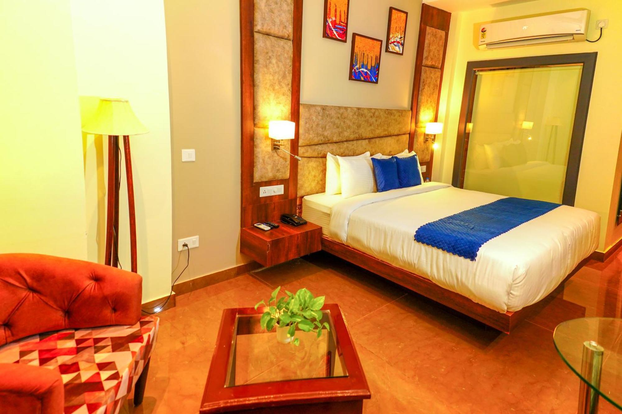 Aachman River And Valley View Resort Dharamshala - A Riverside Resort With Balcony View Eksteriør billede